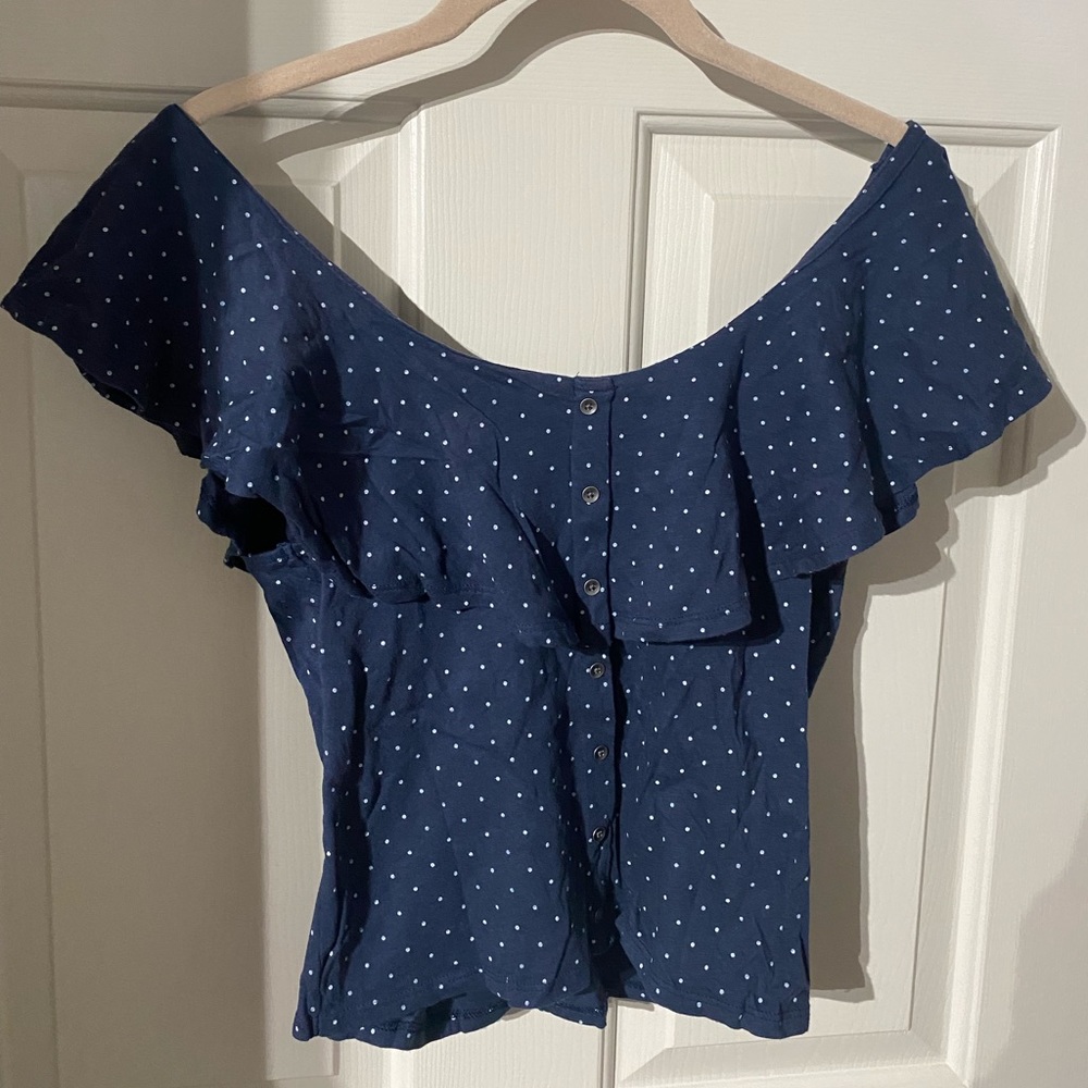 Trendy American Eagle Top